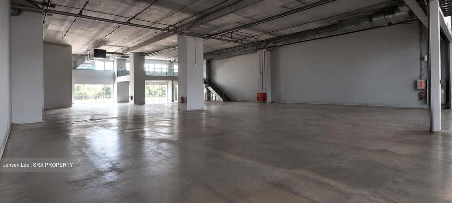 Carros Centre (D25), Factory #631902171